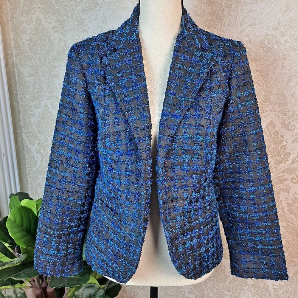 Chico's Size 0 (US 4 XS) Tweed Hip Length Jacket Black/Blue with Pockets EUC